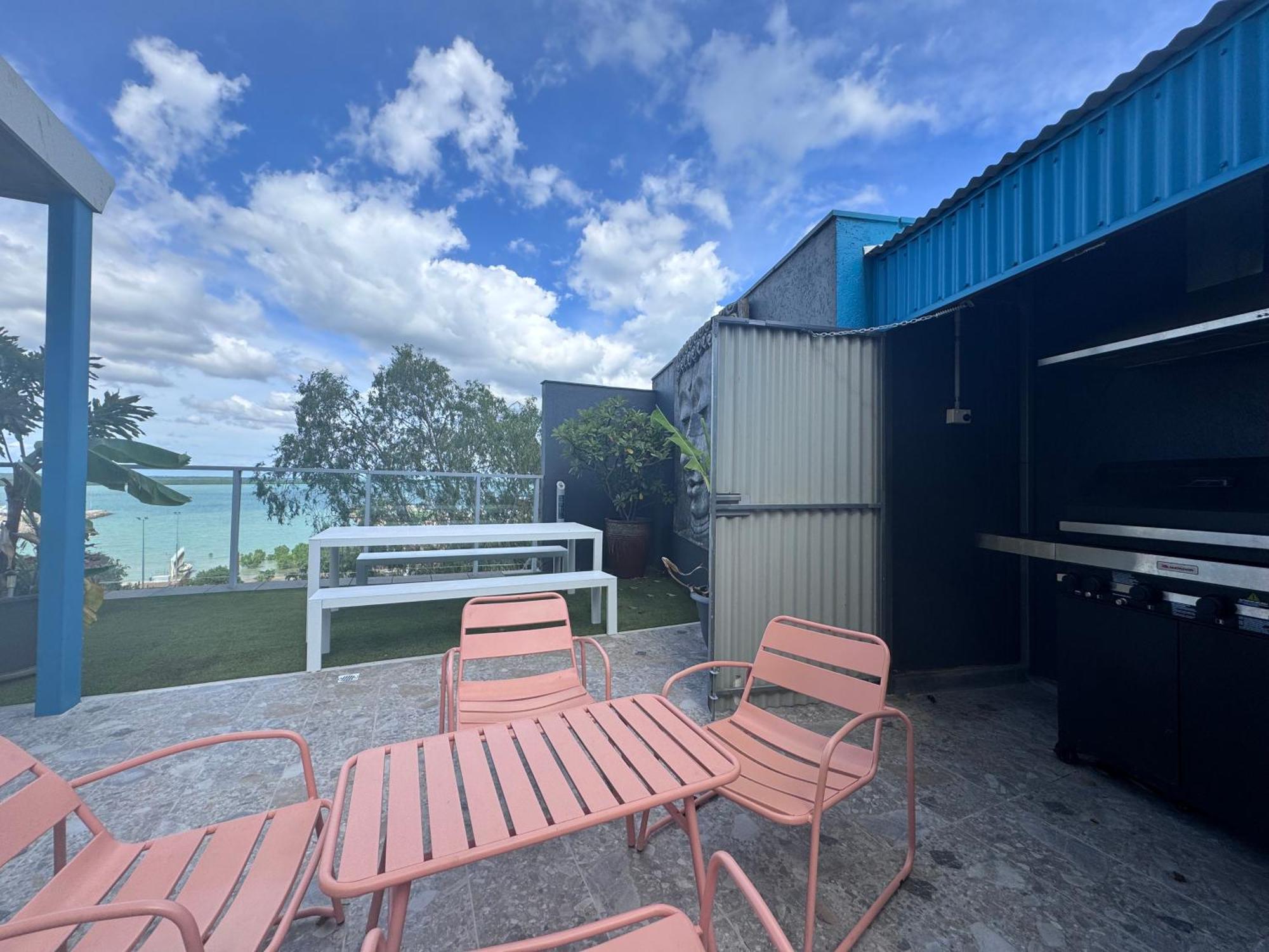 Ramada Suites By Wyndham Zen Quarter Darwin Extérieur photo
