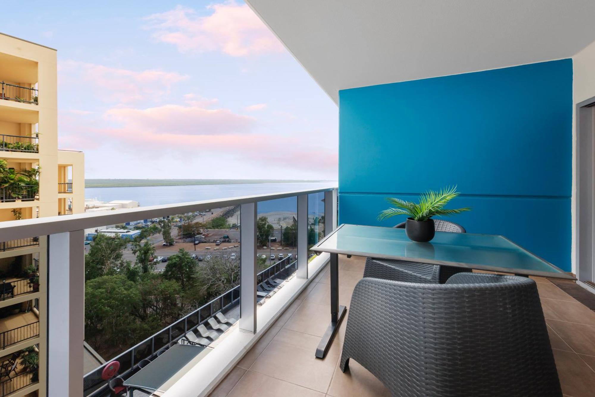 Ramada Suites By Wyndham Zen Quarter Darwin Chambre photo